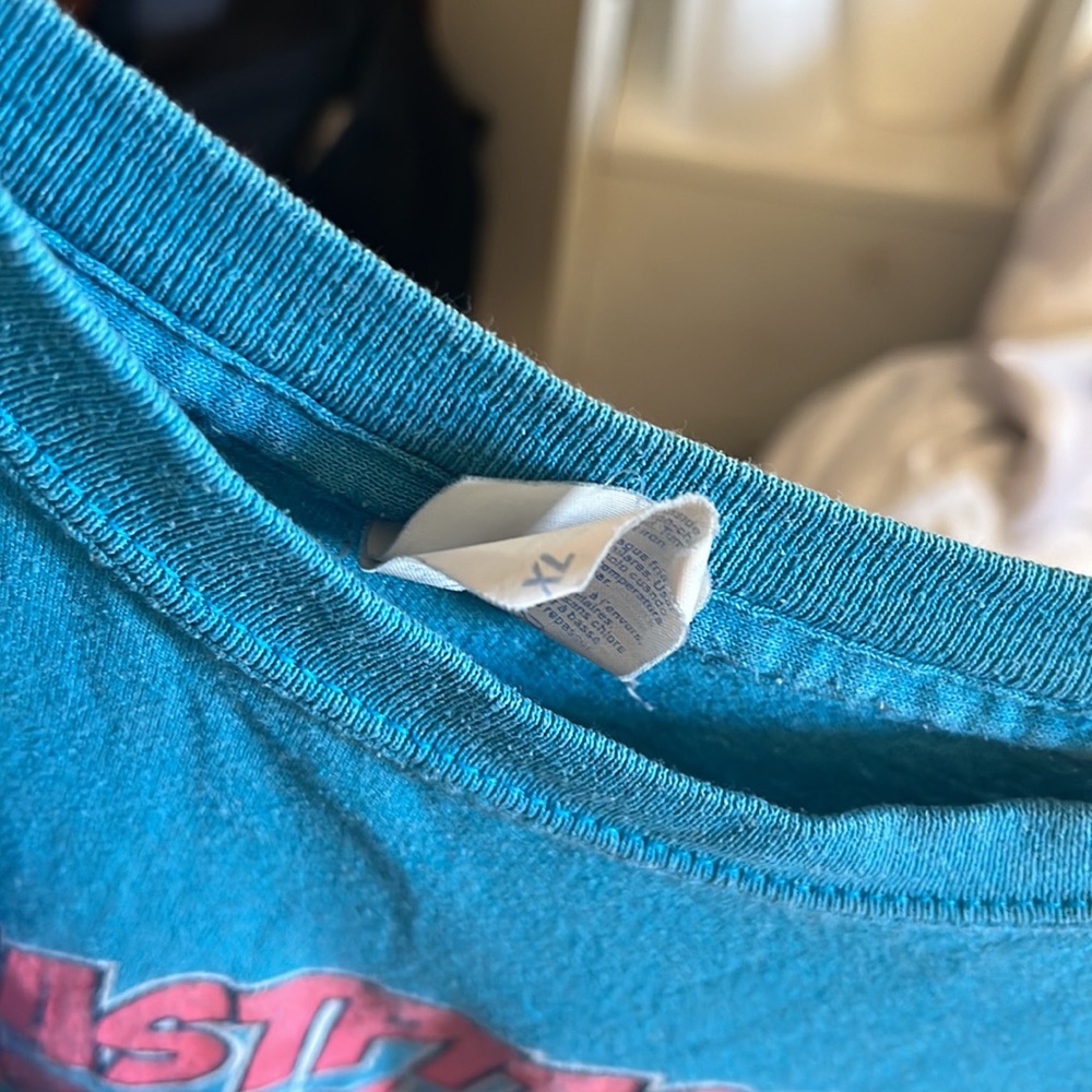 T-shirt - Picture 2 of 2